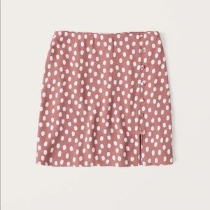 BRAND NEW W TAGS: A line mini skirt